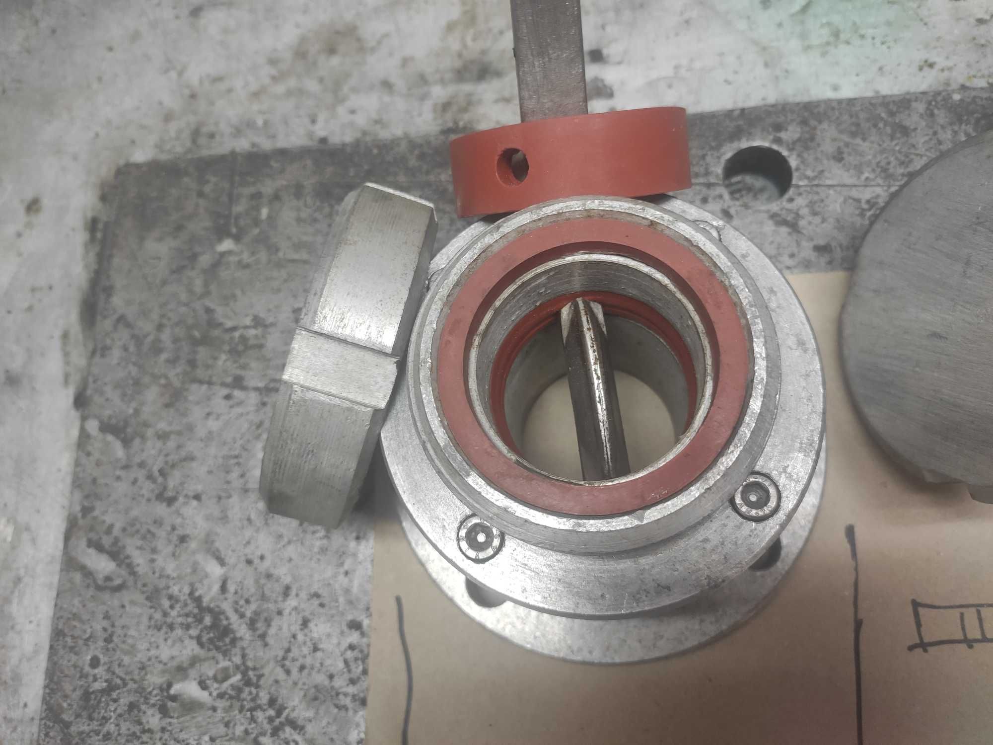 Zawór klapowy aluminiowy + dodatkowa uszczelka Zawory