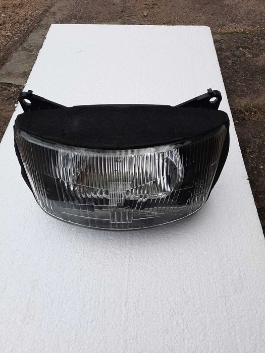 Reflektor lampa Honda VFR 750 RC36