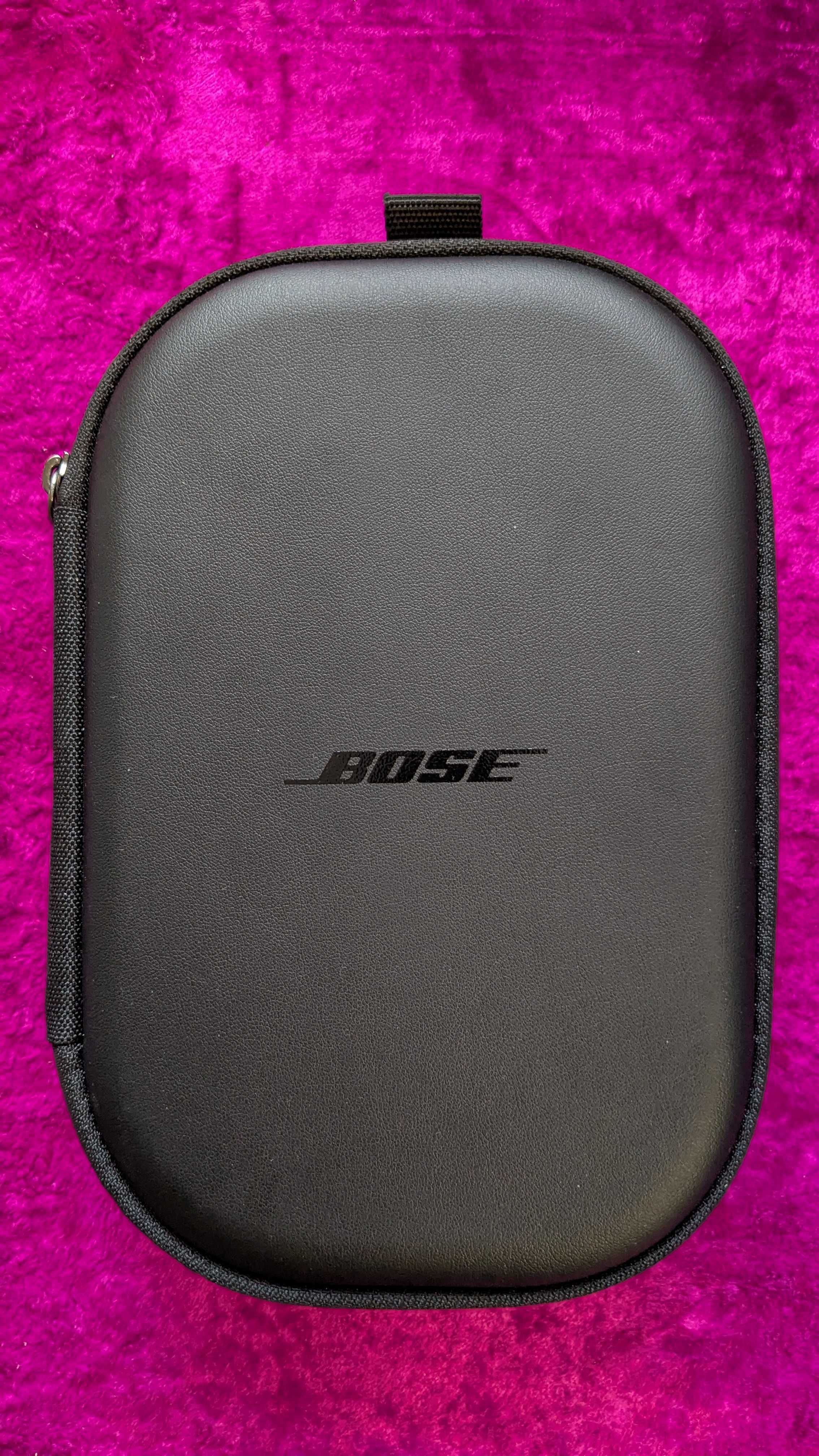Чохол-кейс Bose QuietComfort 45