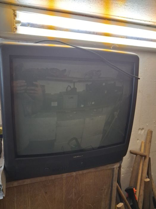 Telewizor Thompson kineskopowy