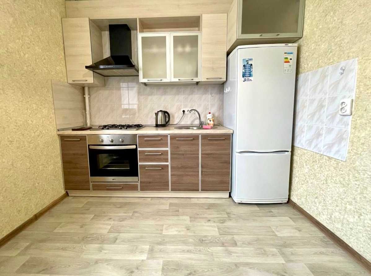ApartPoltava Простора однокімнатна квартира подобово. стадіон ВОРСКЛА