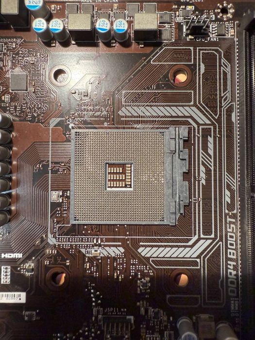 Материнська плата MSI A320M Pro-VH Plus (sAM4, AMD A320, PCI-Ex16)