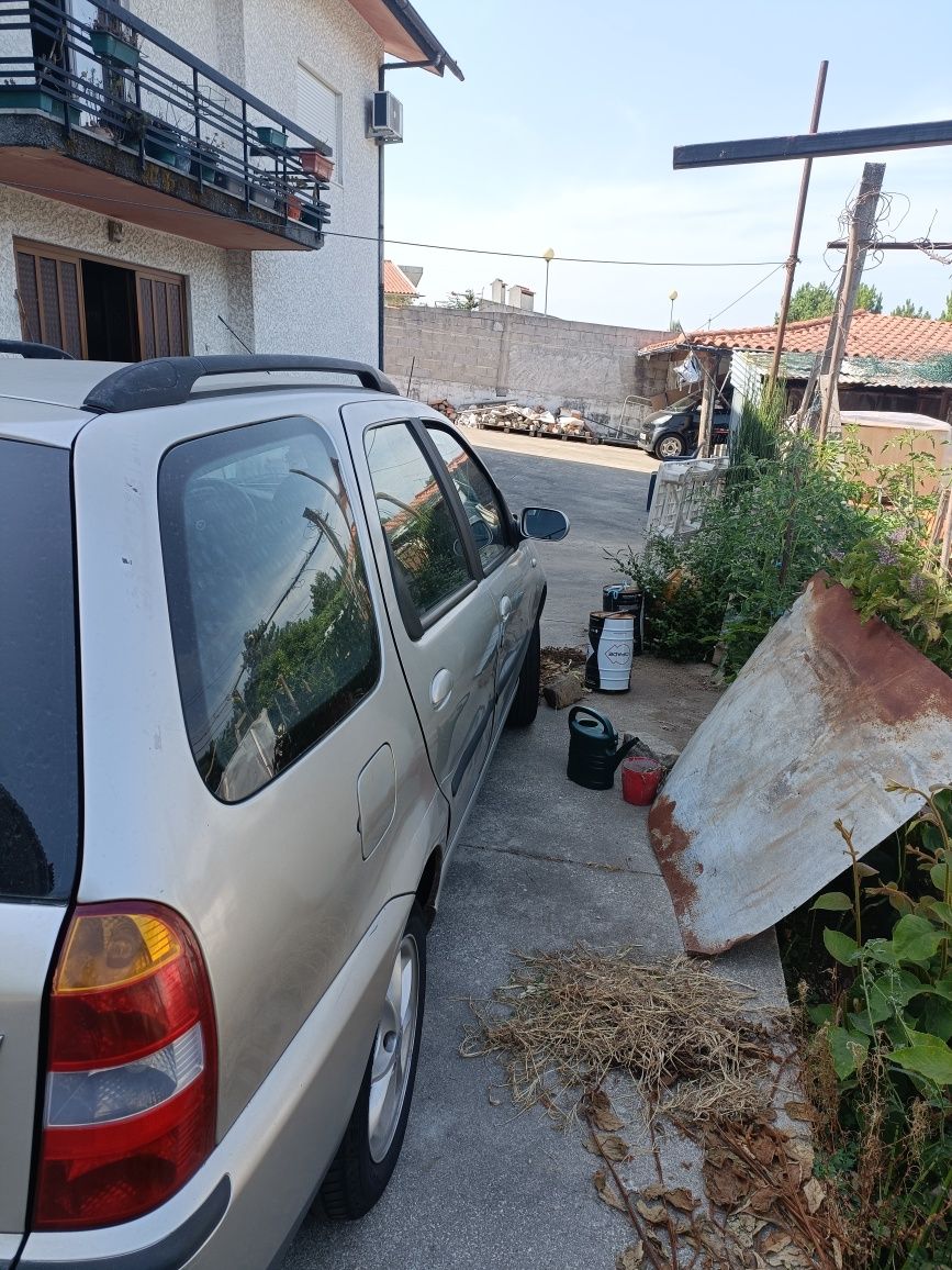 Fiat palio weekend modelo brasileiro