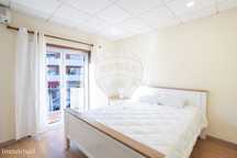 Apartamento T4 para venda