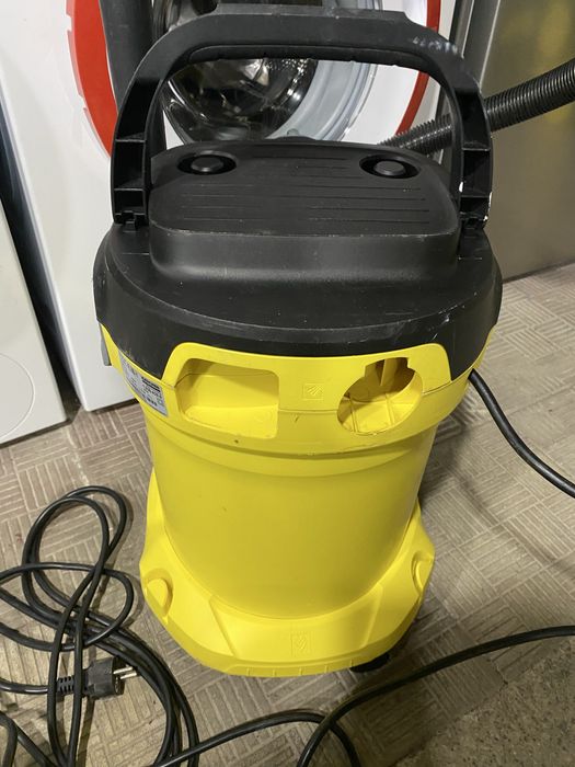 Пилосос karcher KWD2