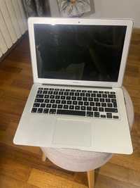 Macbook 13 2004rok