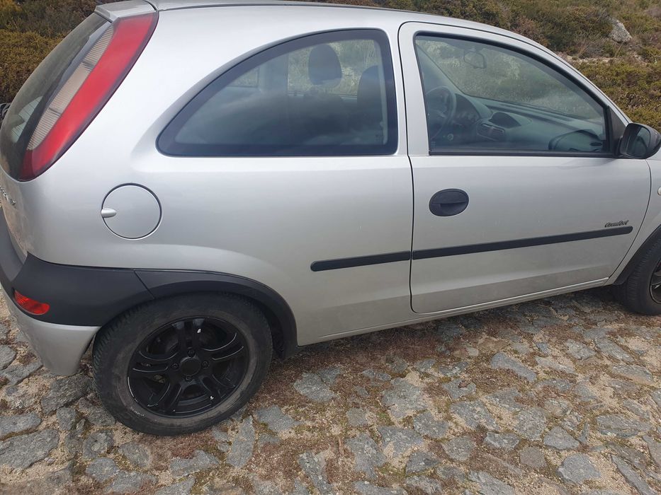 Oportunidade!! Opel Corsa C 2001 1.2 Gasolina Ecotech