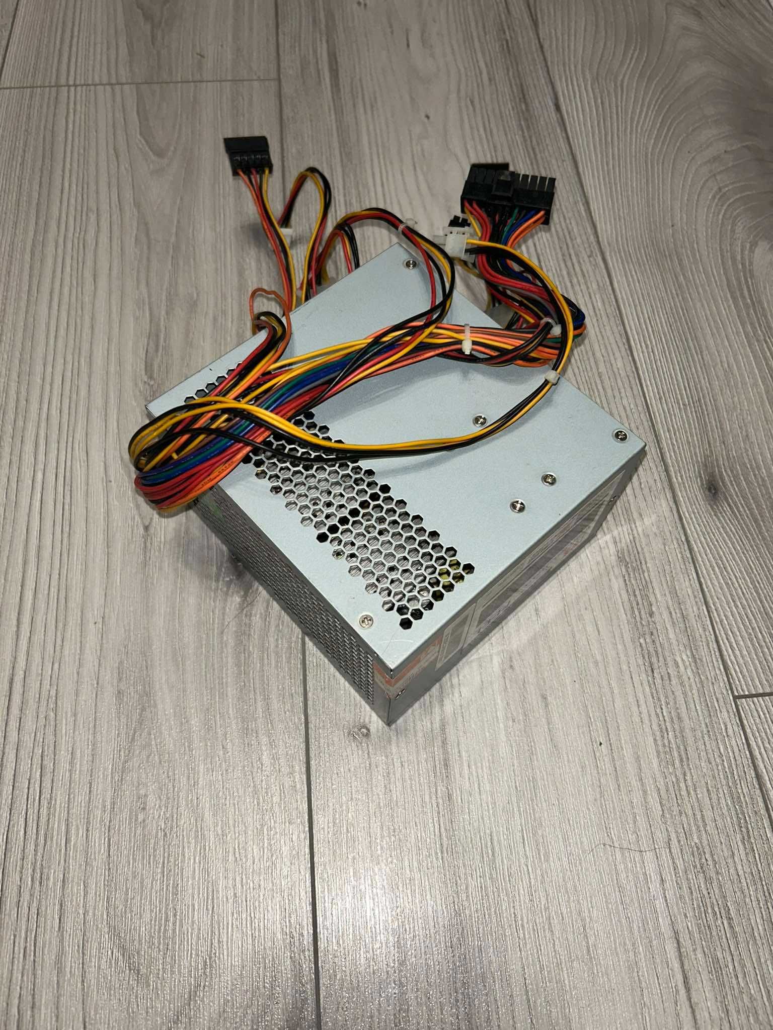 Zasilacz do komputera 350W
