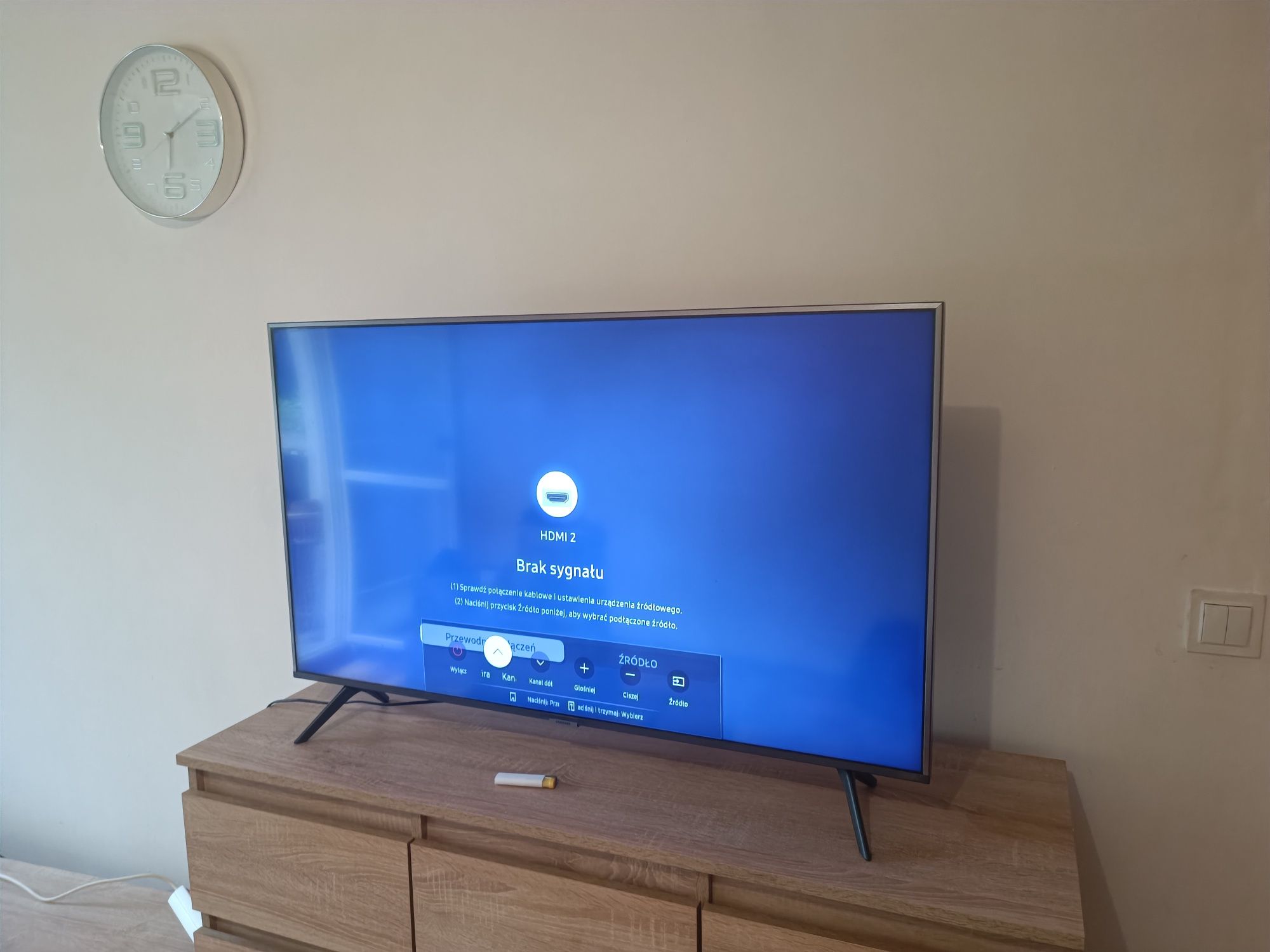 Telewizor Samsung UE43TU7102. 43 całe. W pełni sprawny