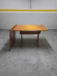 Mesa de sala de Jantar em Madeira