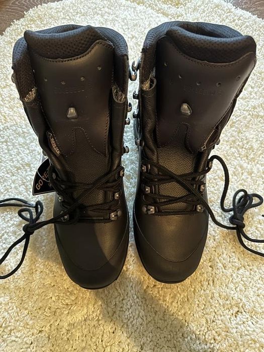 Срочно продам берцы.