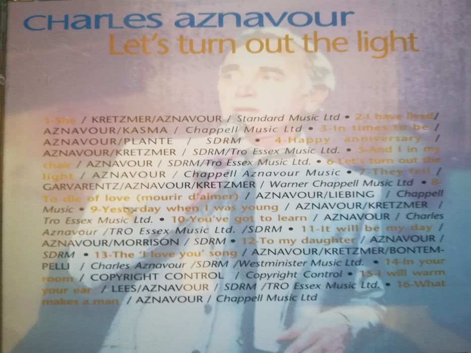 5 CD'S Música,Burt Bacharach, Charles Aznavour, Frank Sinatra + Vários