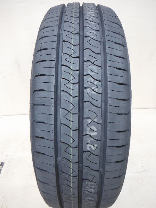 Opona 195/60/16C Kumho KC53