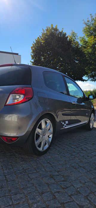 Renault Clio MK3 Poucos Quilometros