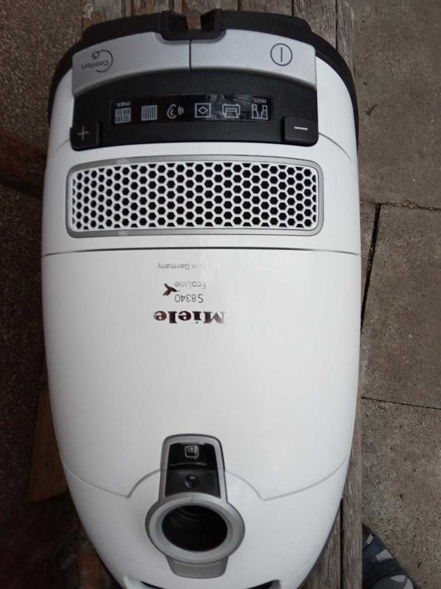 Miele  пилосос з є.с
