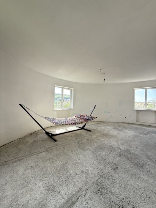 Будинок для бізнесу біля Львова