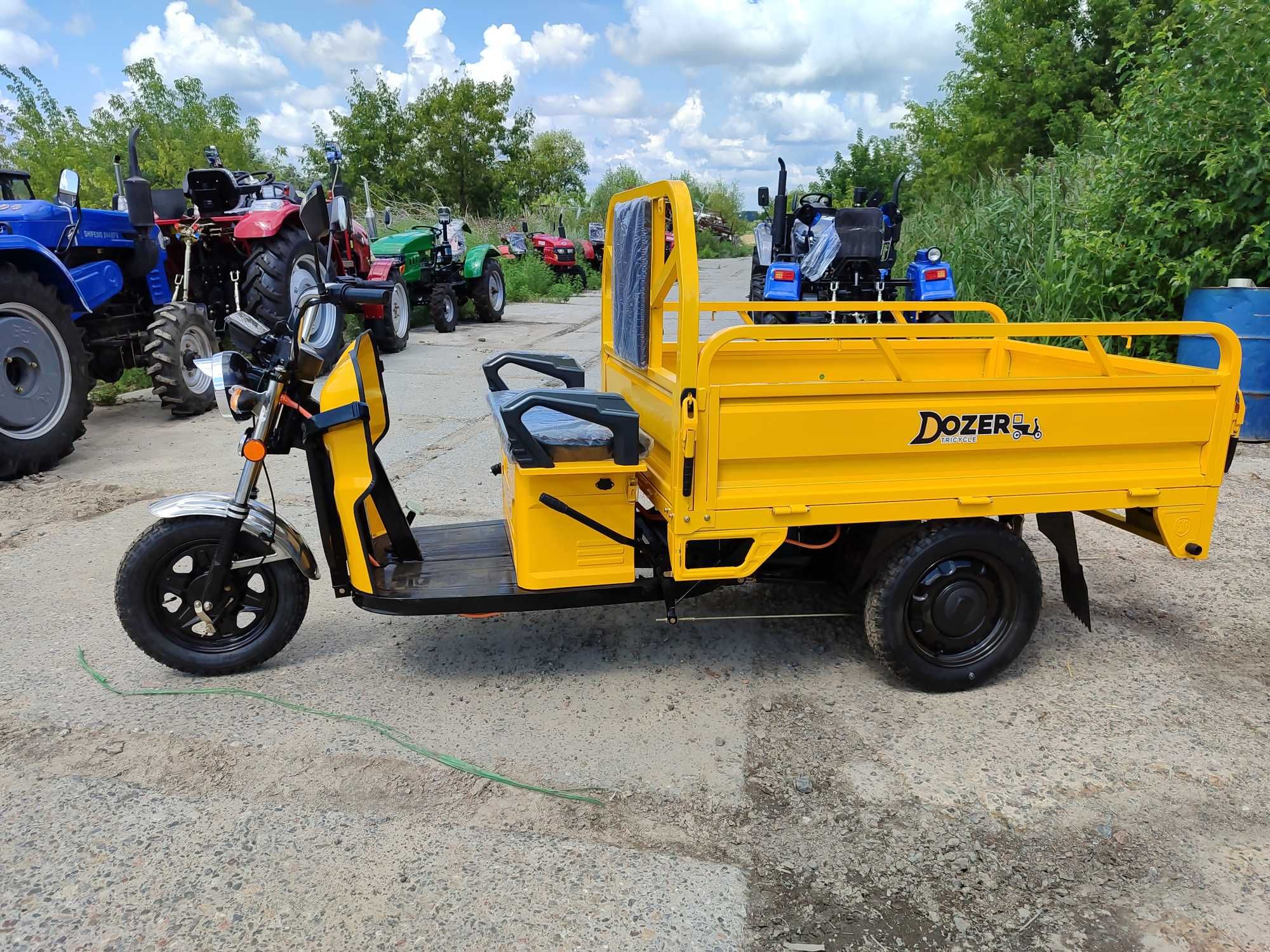 Электро трицикл Dozer 1200 watt доставка в подарок к дому