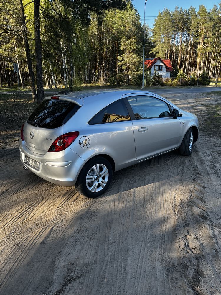 Opel Corsa D*1.4 benzyna*klima*LIFT*2011*Sprowadzony z Niemiec*