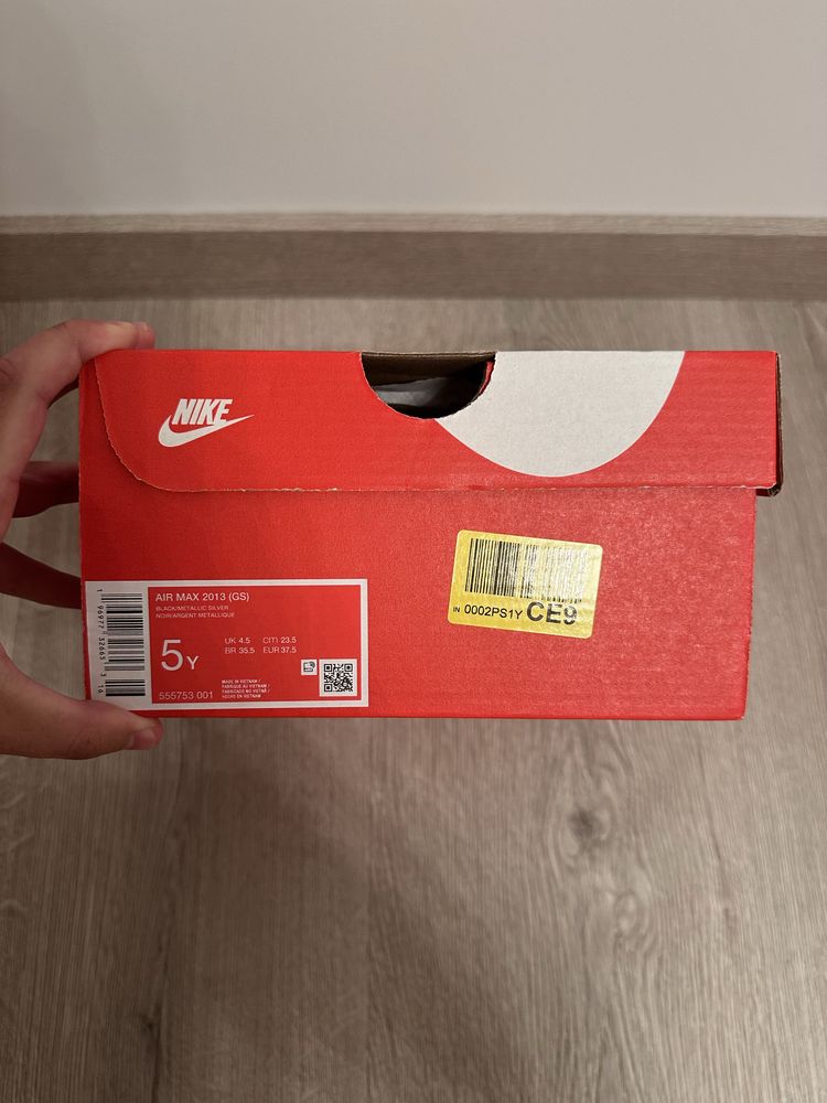 Кросівки Nike Air Max 2013
