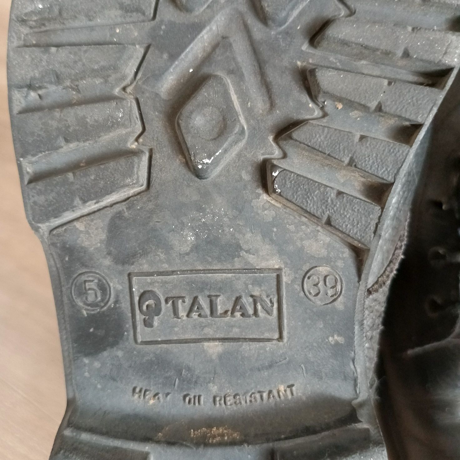 Бєрци кожані TALAN 39розмір