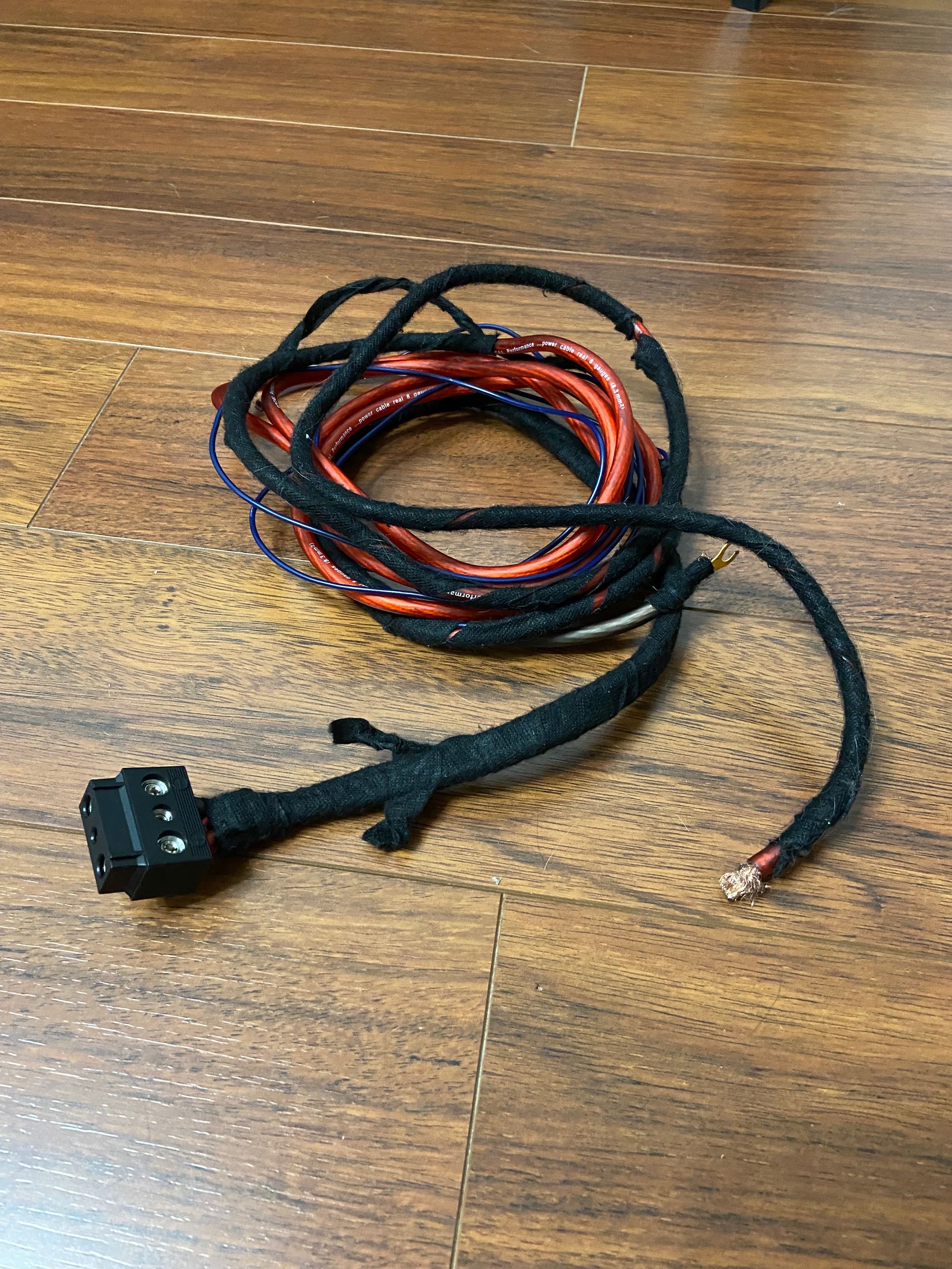 Subwoofer e amplificador Audison APBX 8 AS2 com garantia+cabos ligação