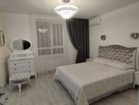 Продаж 3-х кімнатної квартири по Свободи(ЖК Над Бугом)