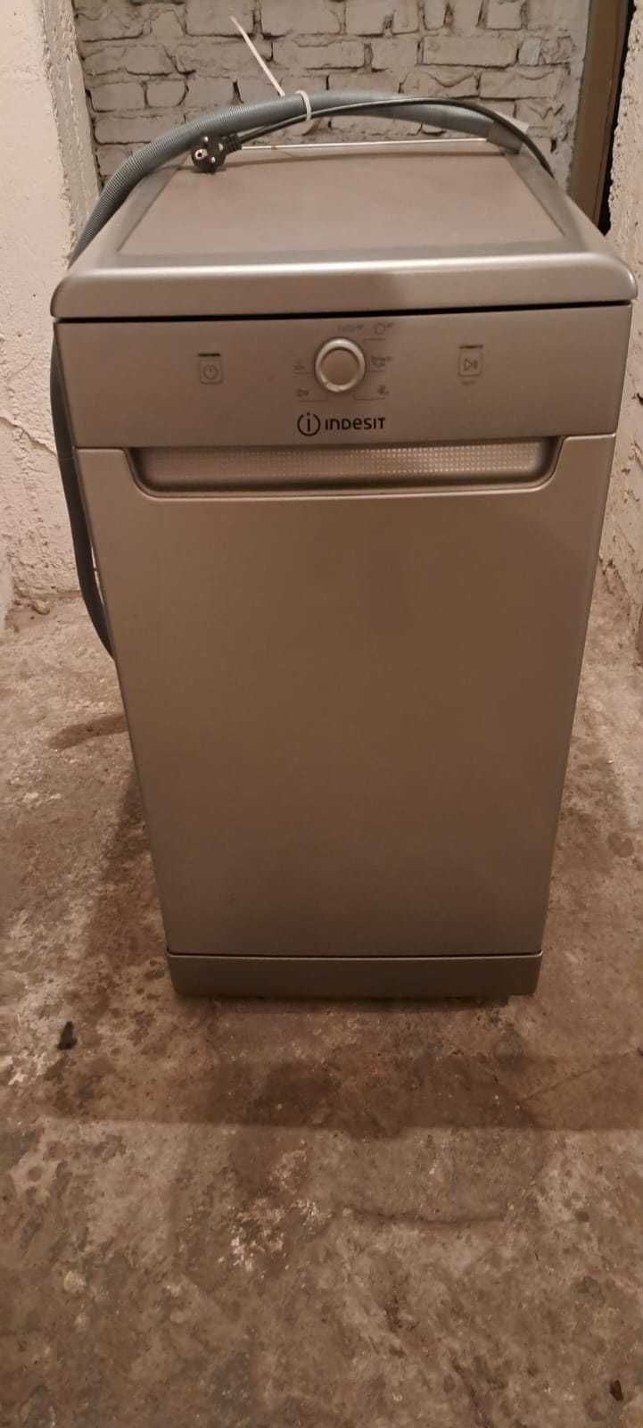 zmywarka indesit DSFE 1B10S