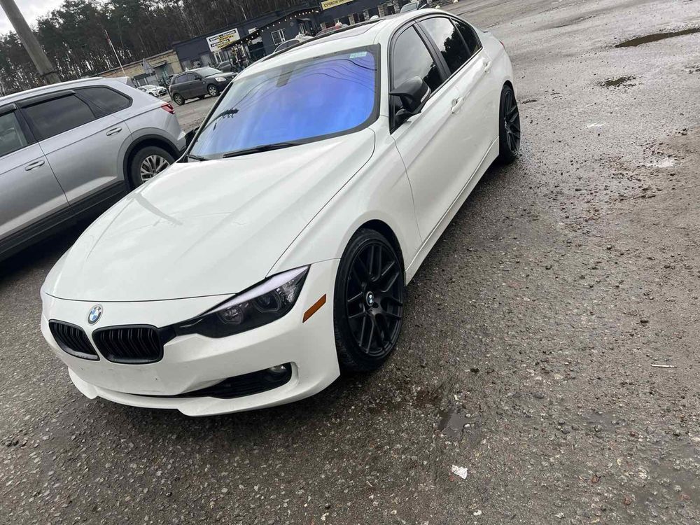 Продам BMW F30