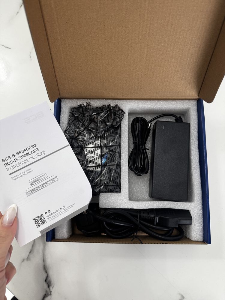 BCS-B-SP04G02G Switch PoE dla 8 kamer IP bcs basic