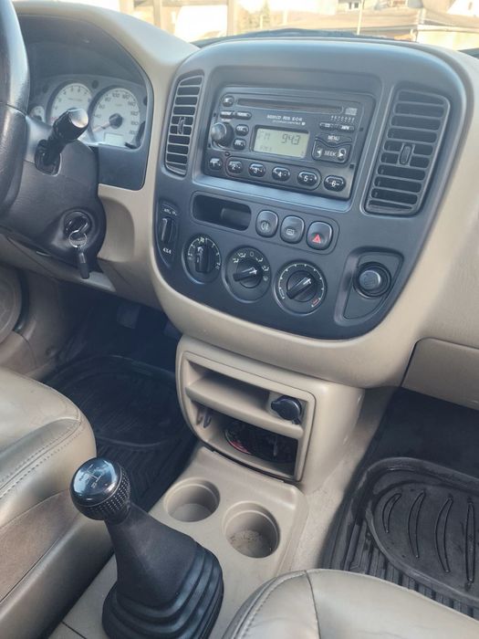 Ford Maverick 2003р