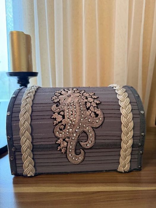 Kufer-szkatułka ręcznie robiona