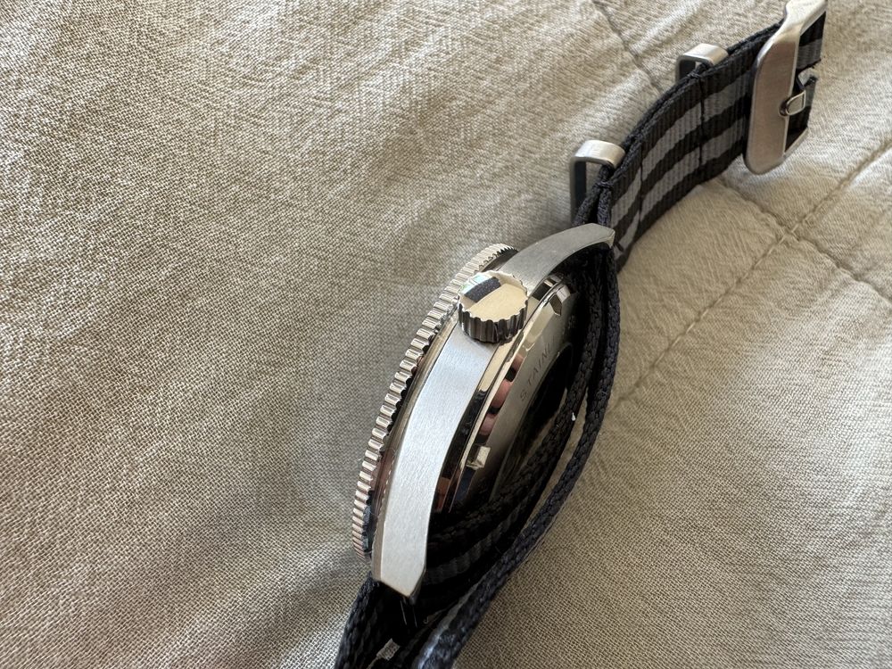 Zegarek automatyczny typu diver