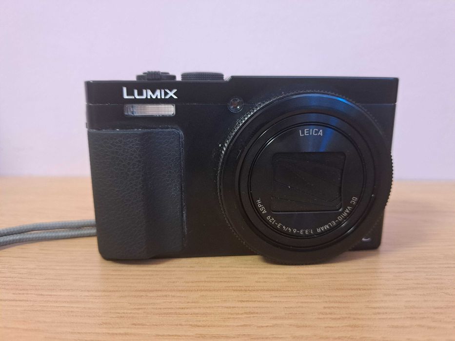 Câmera Fotográfica Panasonic Lumix DMC-TZ70 (Avariada!)