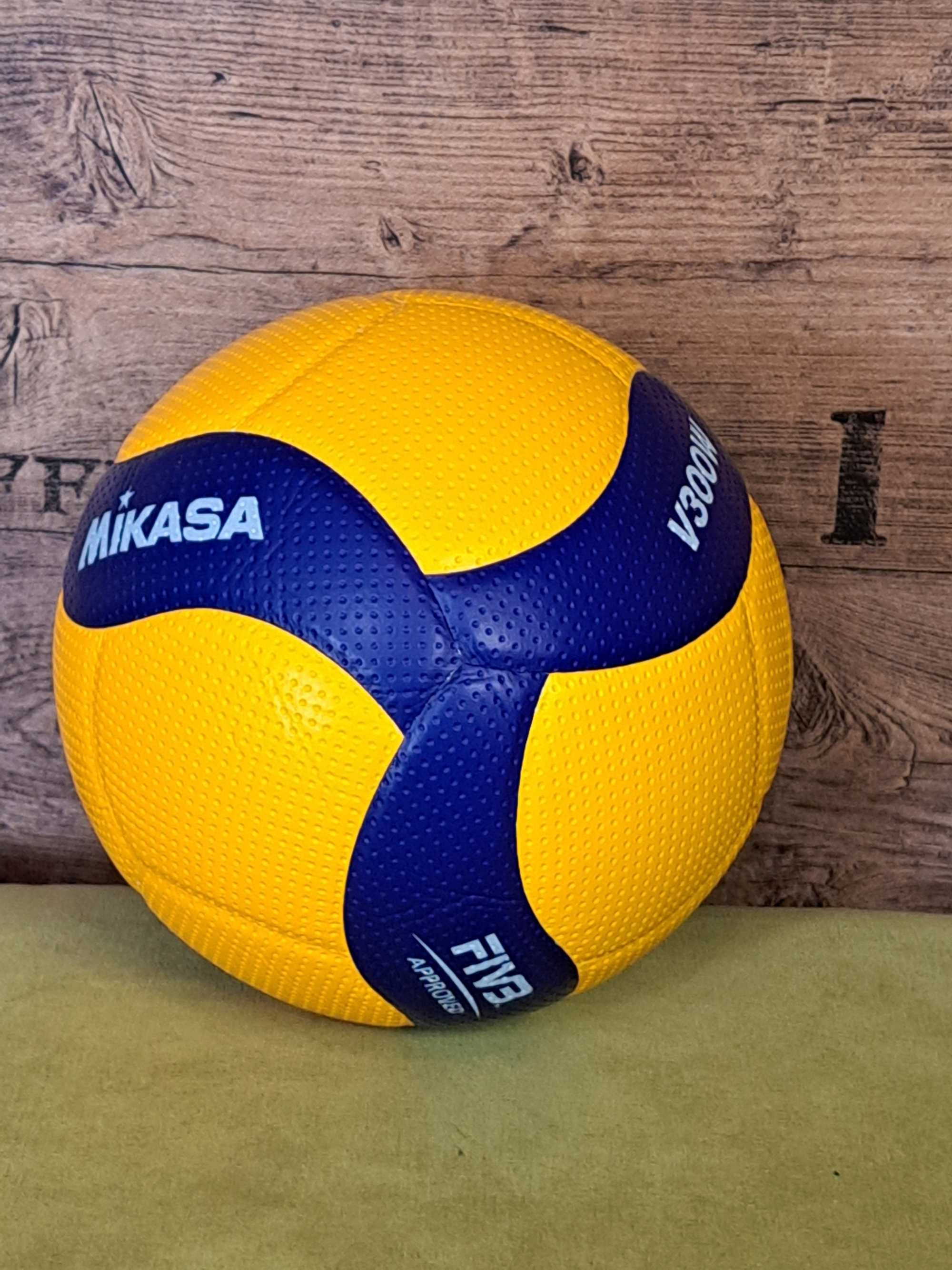 Оригінальний м'яч для волейболу Mikasa V300W