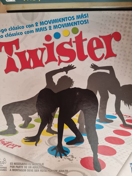 Jogo twister em portugues
