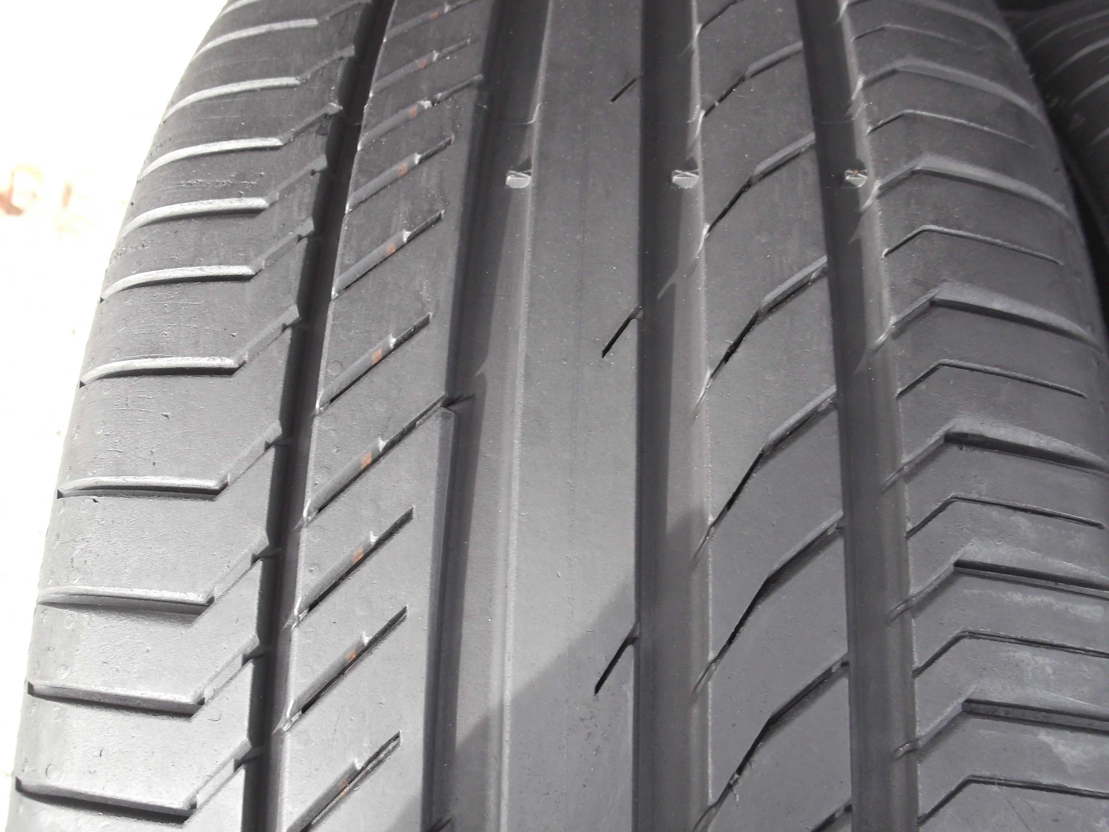 Opony 245/55/19 Continental 2szt