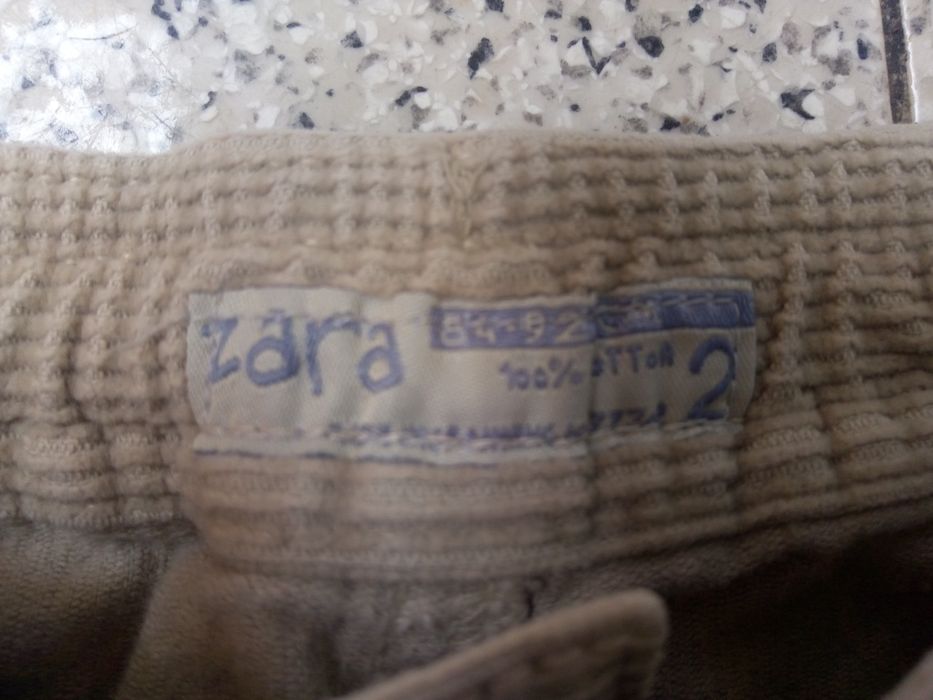 Calças de menino em bombazine bege