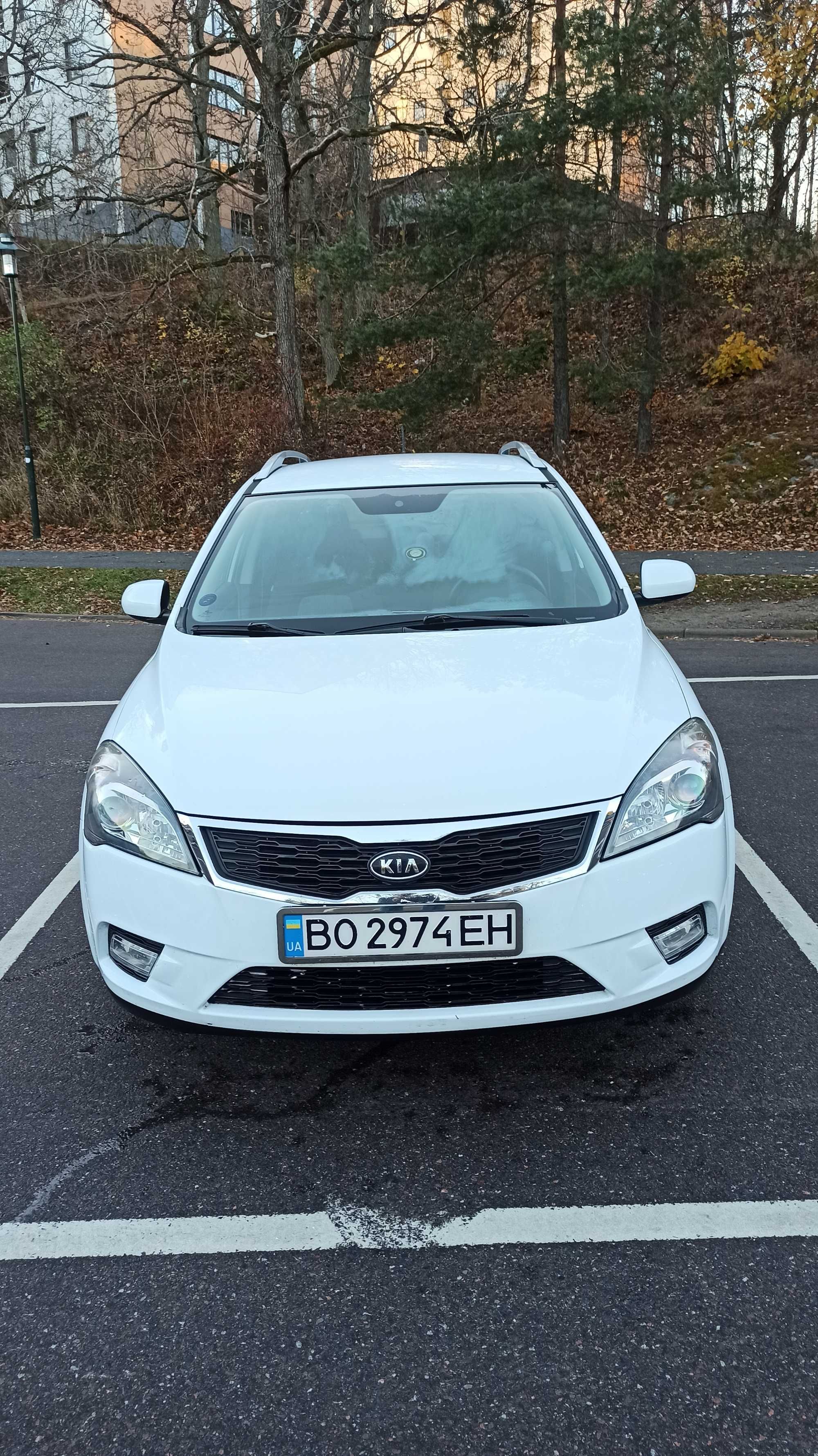 Kia Ceed універсал (2010 модельний рік)