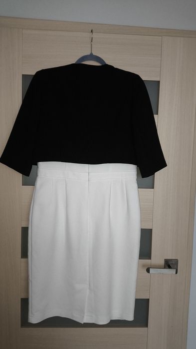 Suknia i żakiet Makalu 40 na szczególne okazje