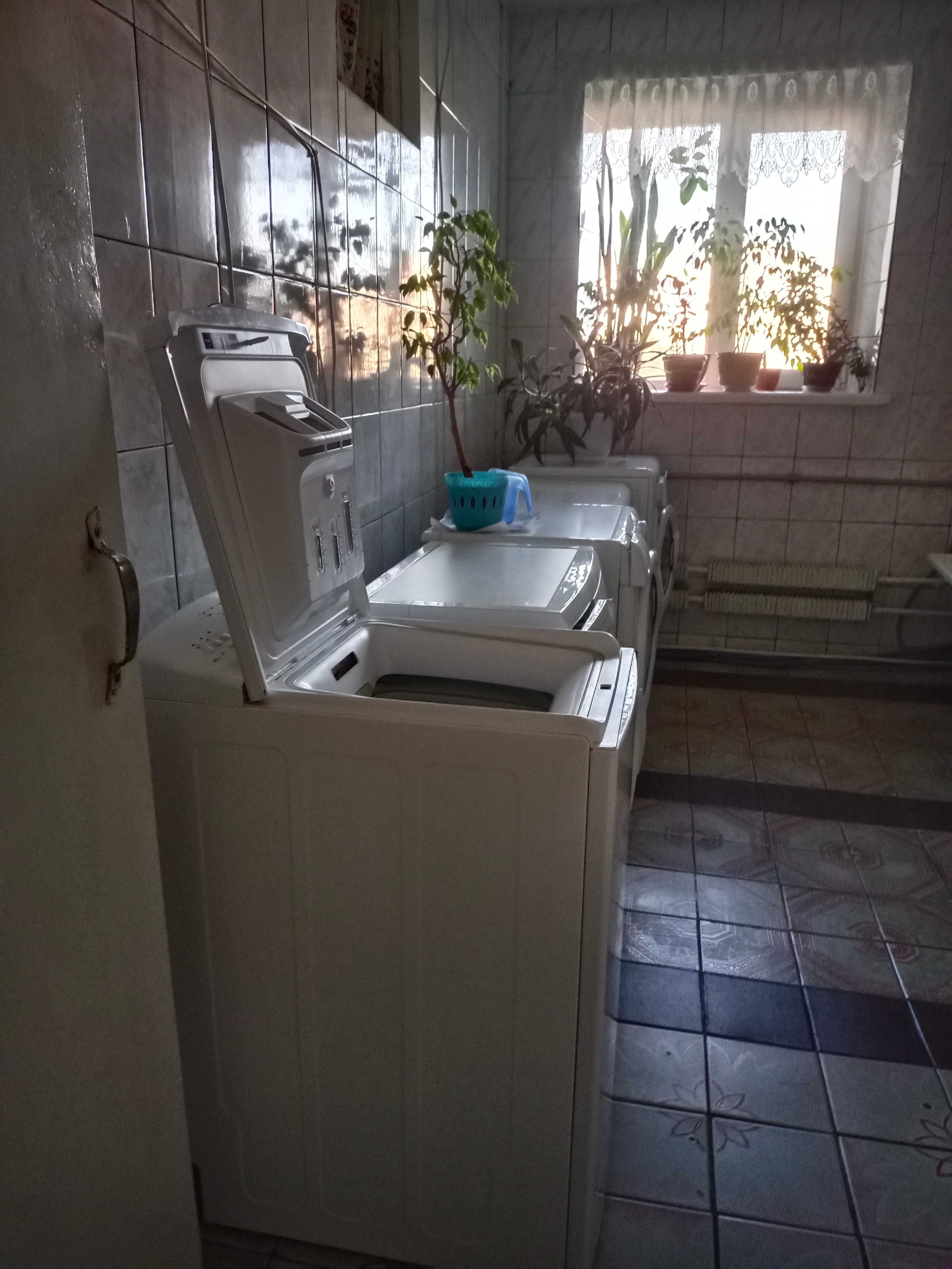 Здається кімната в гуртожитку