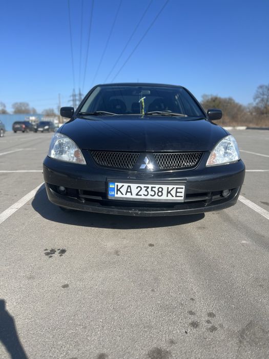 Mitsubishi ланер 9