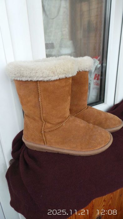 сапоги - угги - размер 36 стелька 23 см