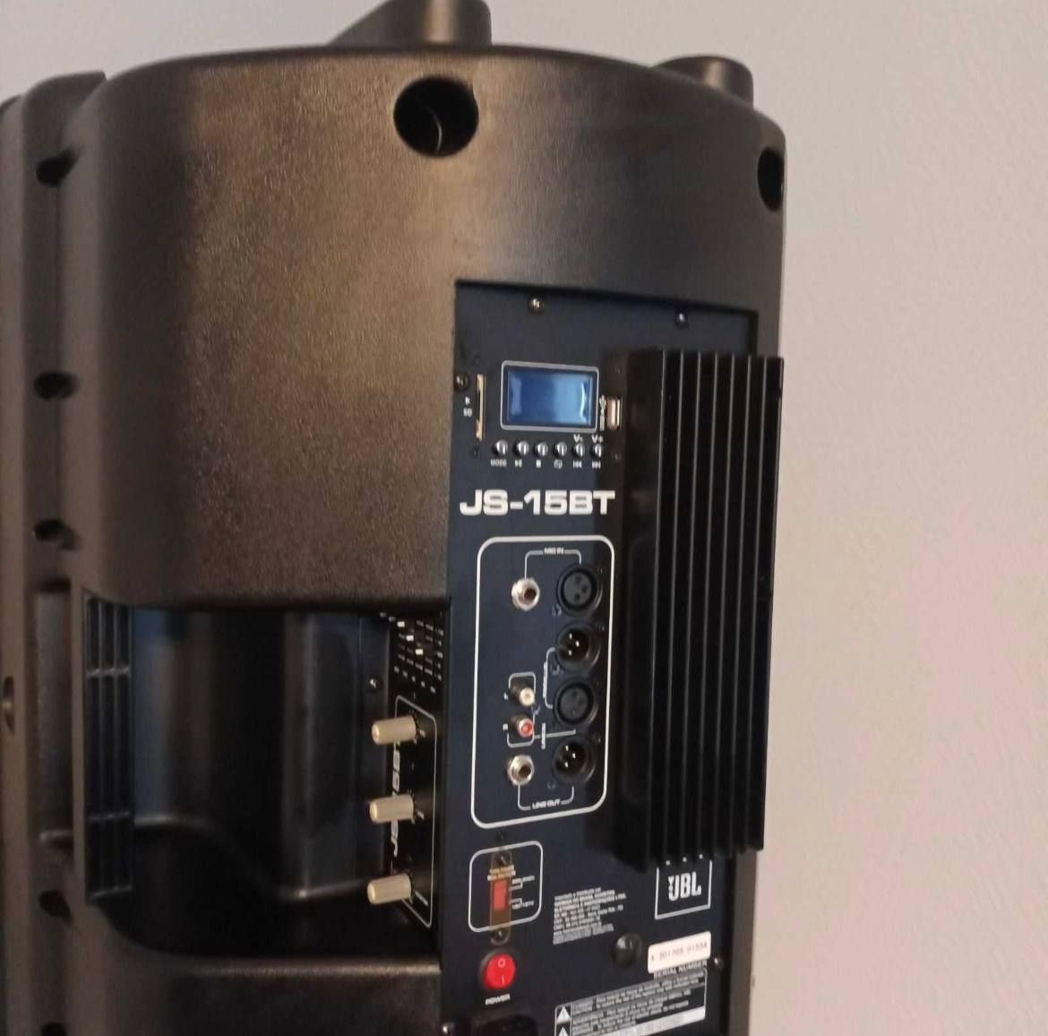 Продам колонку JBL JS 15BT