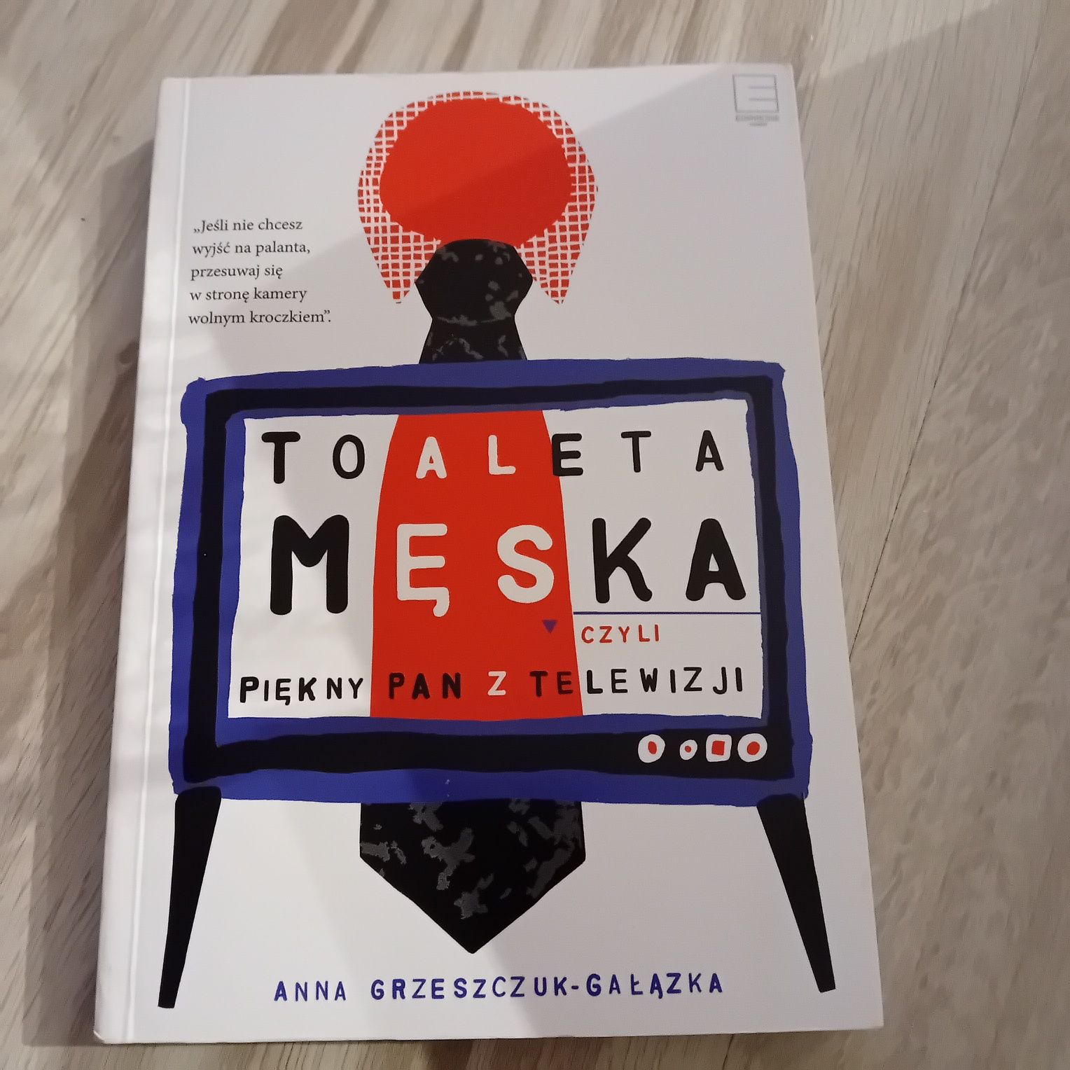 Toaleta męska piękny pan z telewizji nowa książka