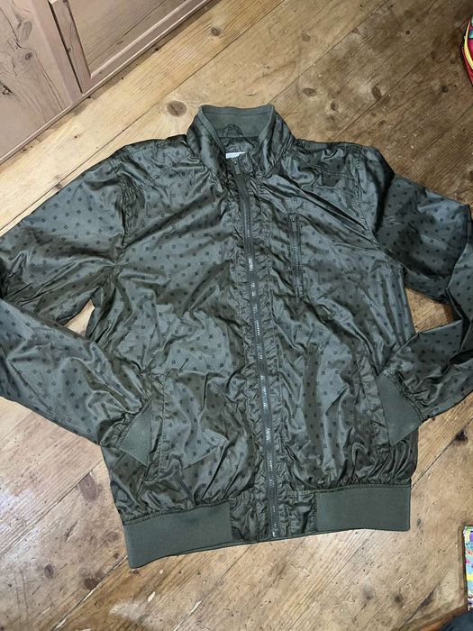 Чоловіча куртка весняна L терміново