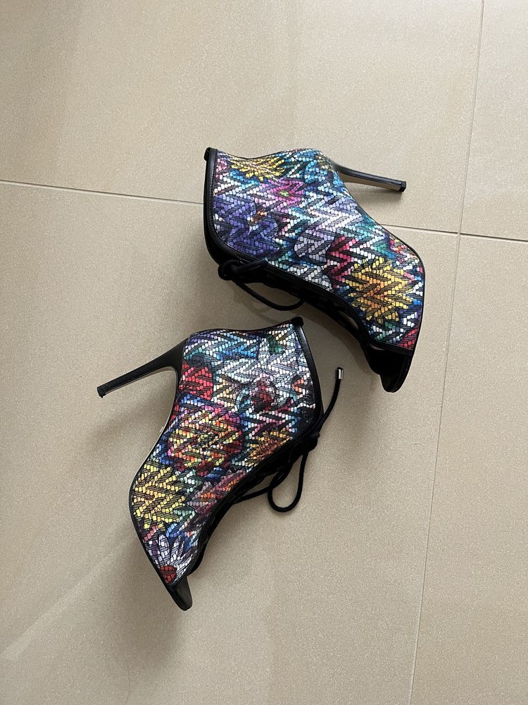Kolorowe Botki bez palców Solo Femme 39