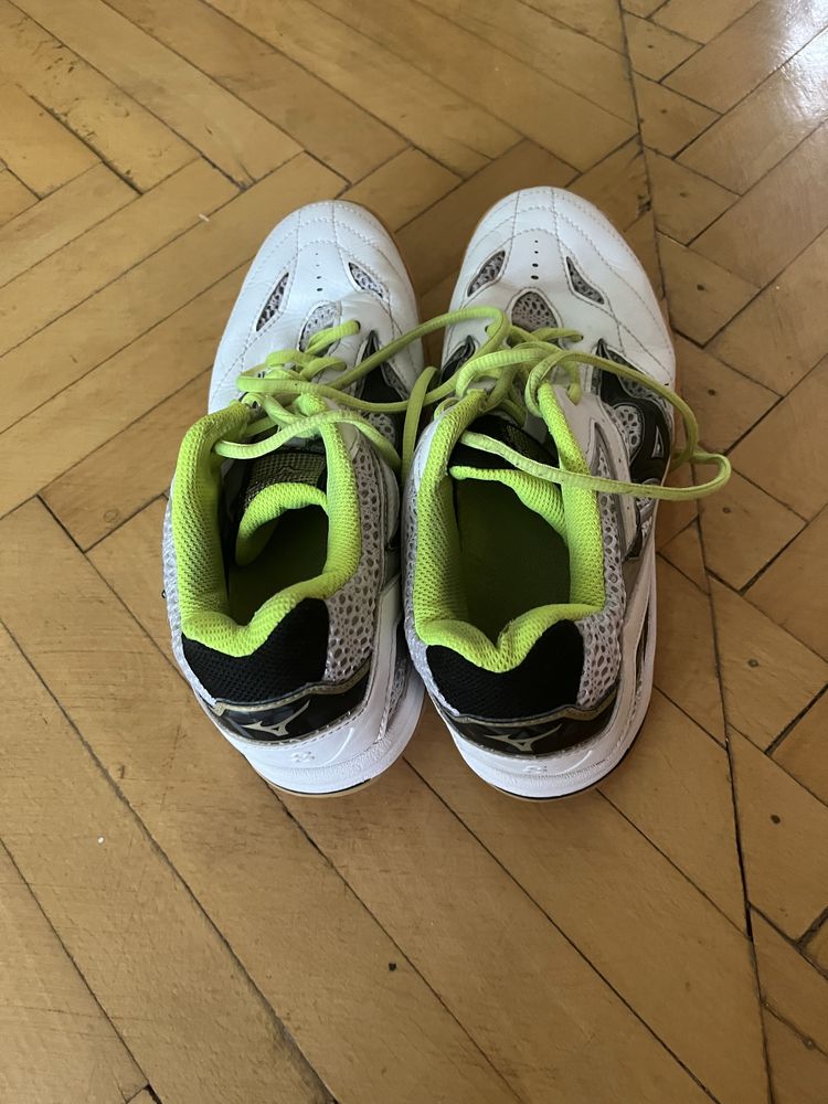 Mizuno wave drive 8