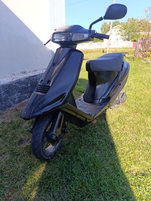 Suzuki Adress 100