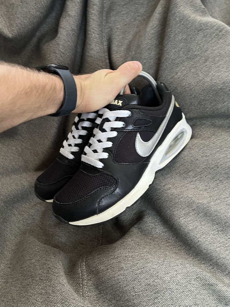 Кросівки NIKE AIR MAX COLLISEUM 39 24.5 кроссовки найк аир макс