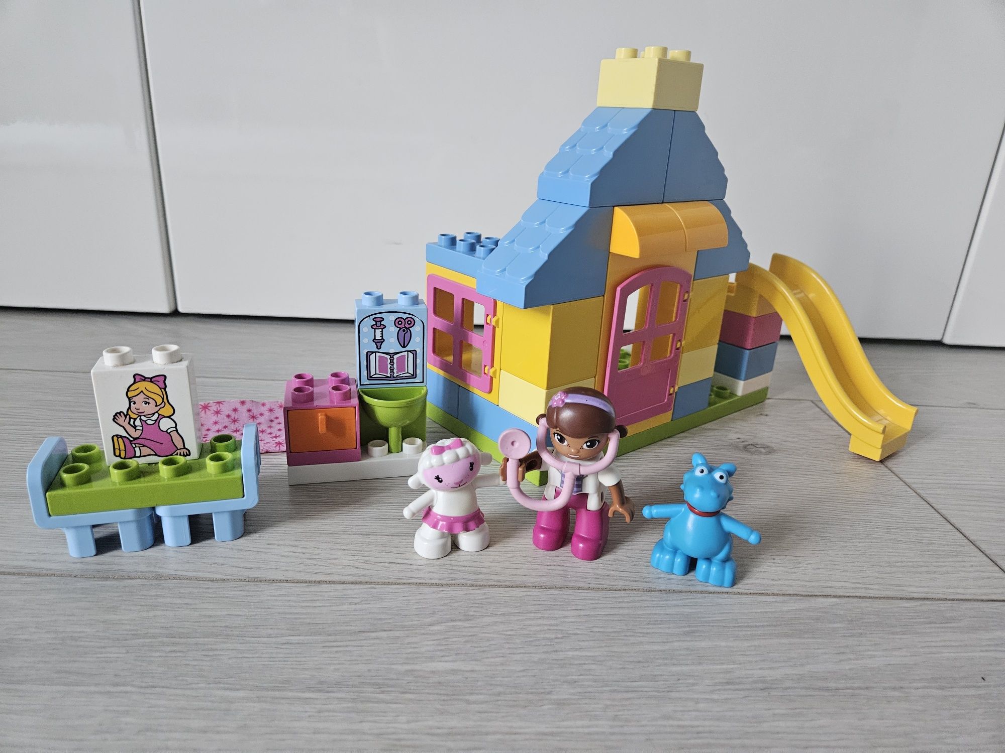 Lego duplo 10606 klinika dla pluszaków doktor Dosia